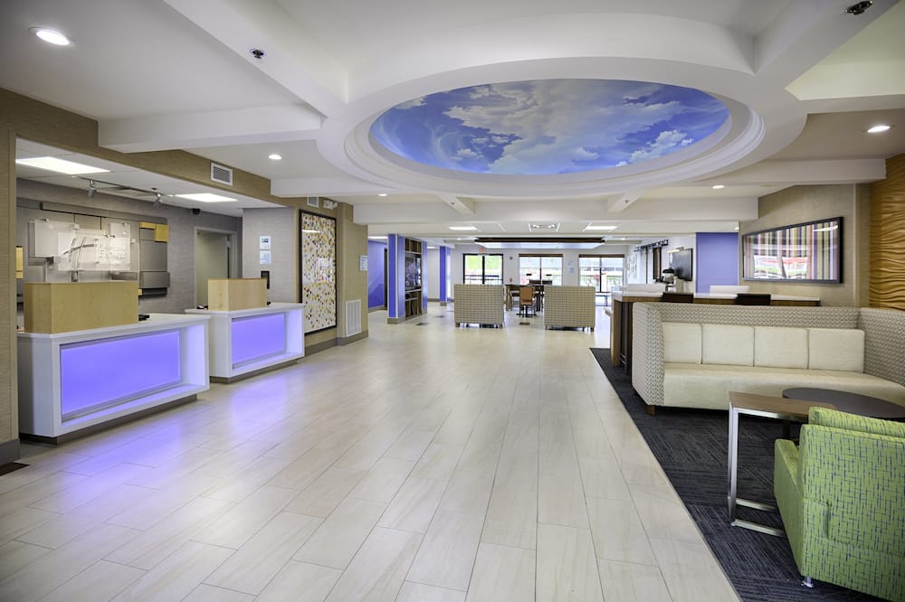 Holiday Inn Express Hotel & Suites Jacksonville - South by IHG