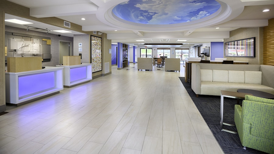 Holiday Inn Express Hotel & Suites Jacksonville - South by IHG