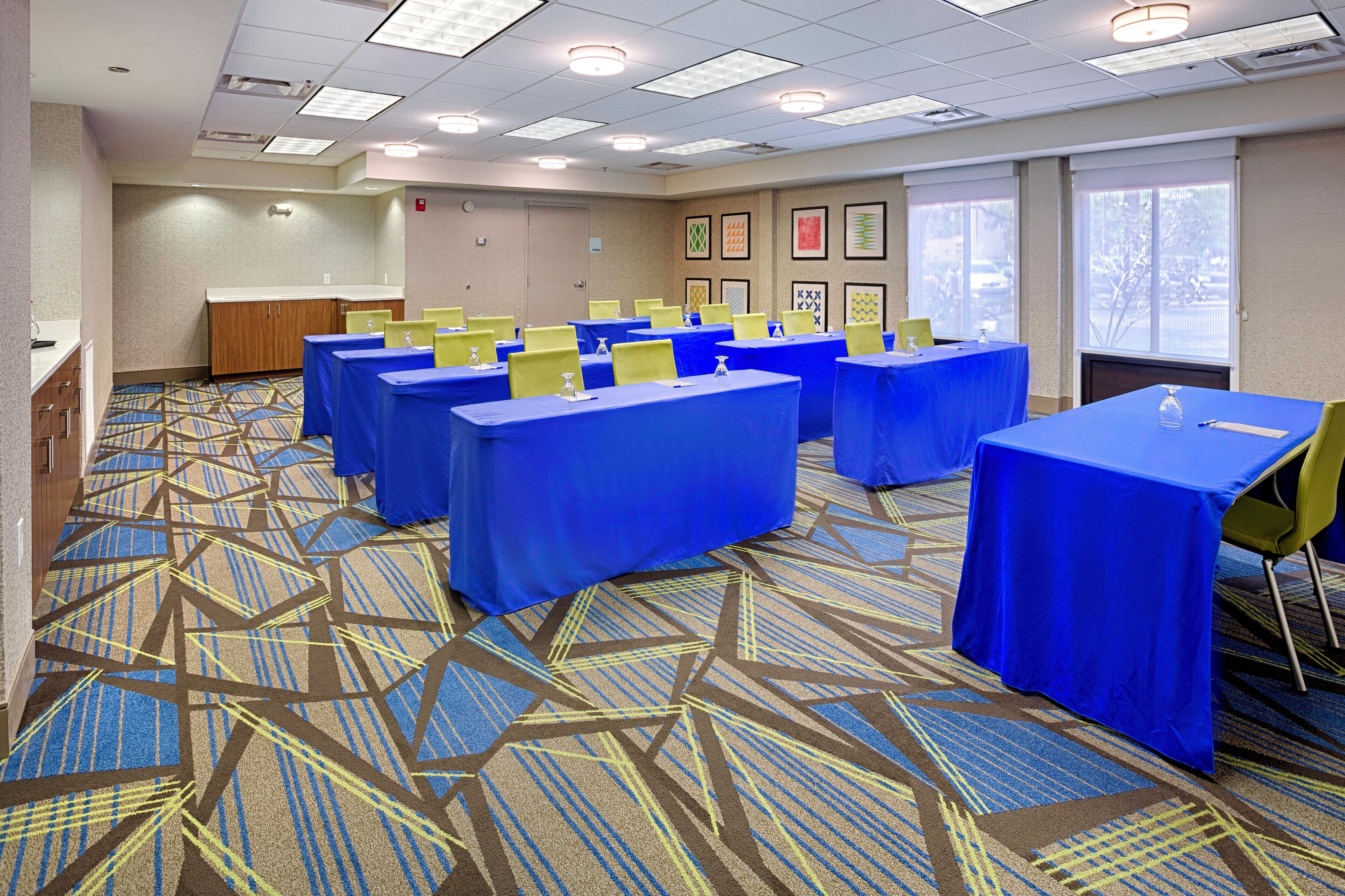 Photo - Holiday Inn Express Hotel & Suites Jacksonville-South by IHG