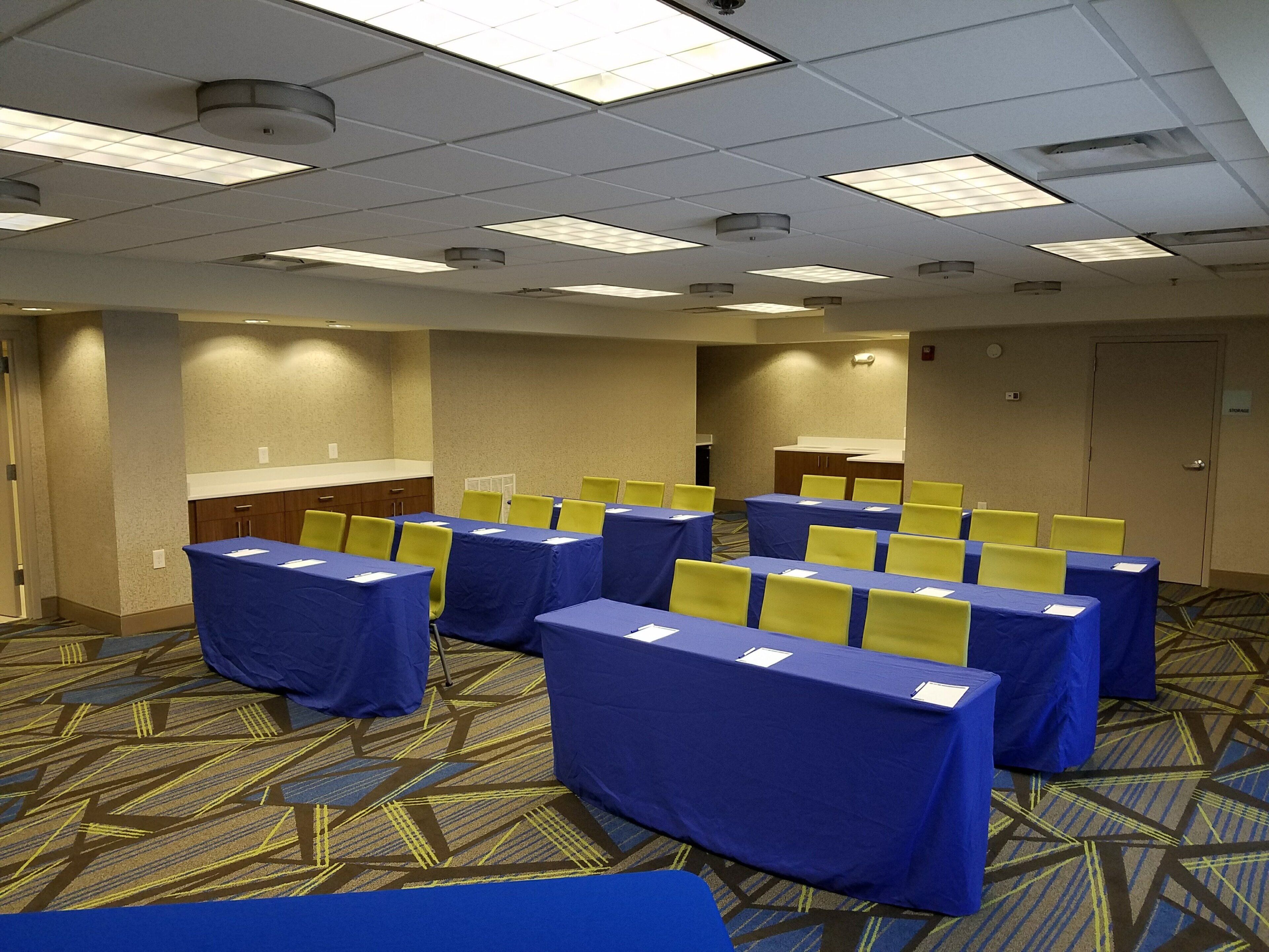 Photo - Holiday Inn Express Hotel & Suites Jacksonville-South by IHG