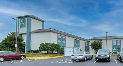 Quality Inn & Suites Clemmons I-40