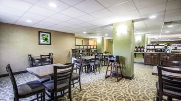 Free daily continental breakfast