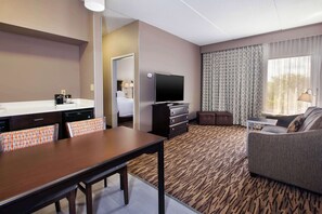 Suite, Two Double Beds, Non-Smoking | Living area | 37-inch TV with cable channels - Hampton Inn & Suites Cleveland-Airport/Middleburg Heights (Middleburg Heights)