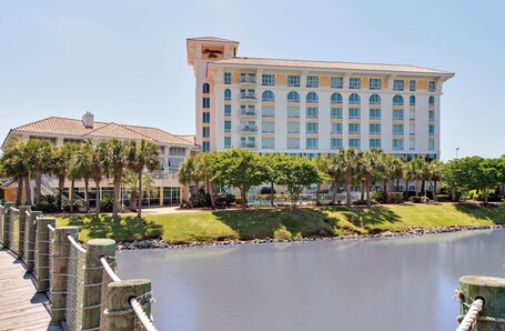 Hampton Inn Myrtle Beach Broadway at the Beach - Image 1