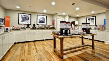 Desayuno buffet incluido todos los días