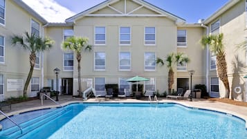 Seasonal outdoor pool