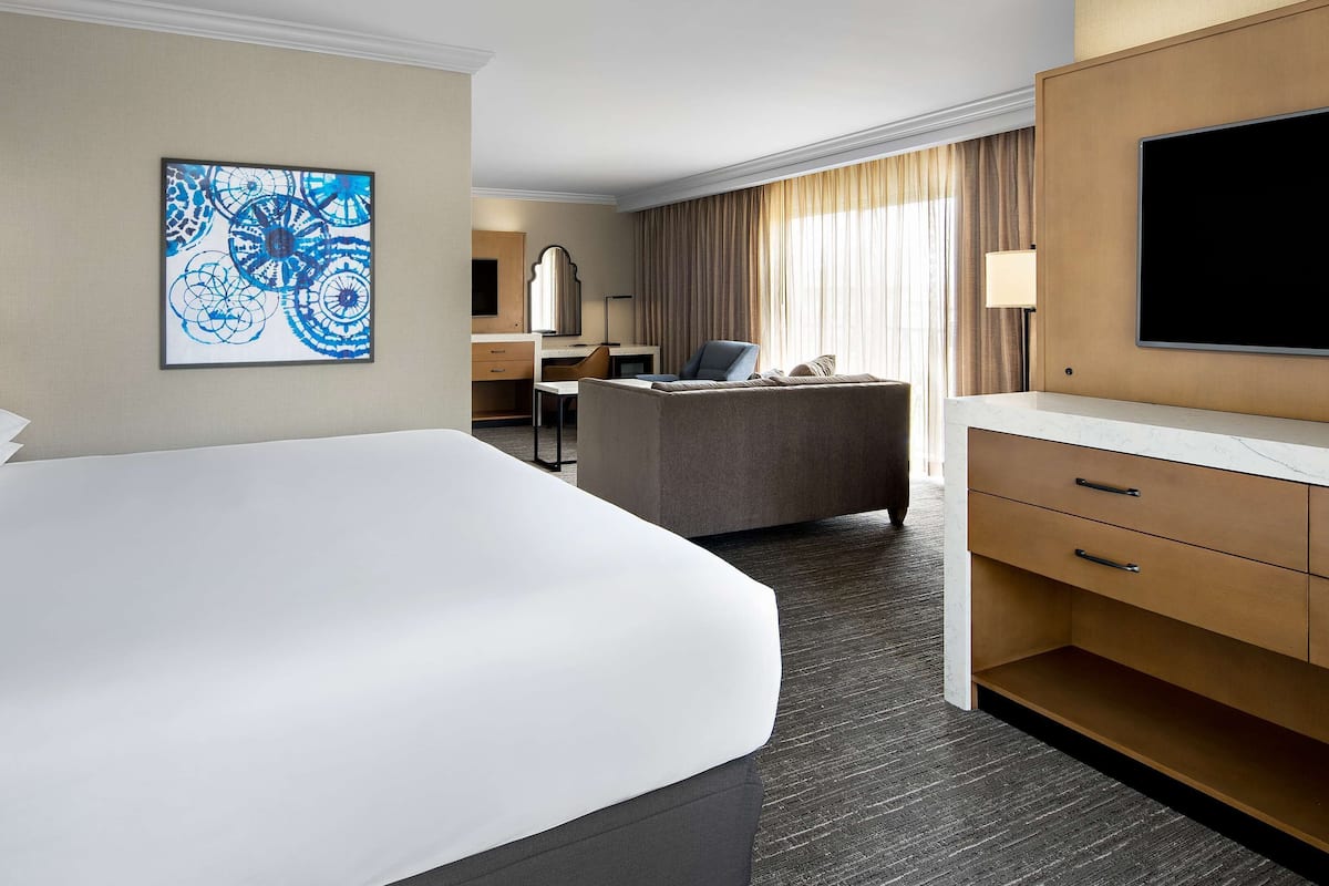 In-room safe, desk, laptop workspace, blackout drapes