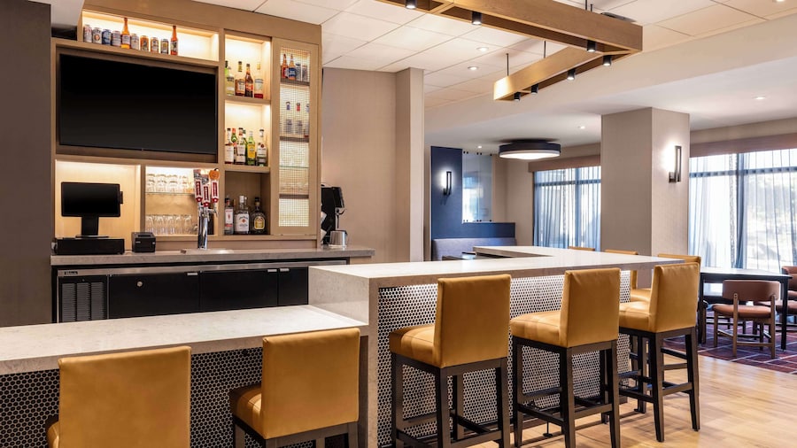 Hyatt Place Kansas City/Overland Park/Convention Center