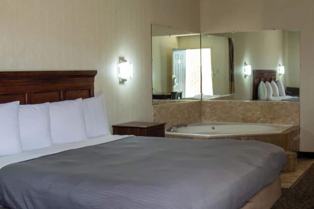 Brentwood Inn & Suites