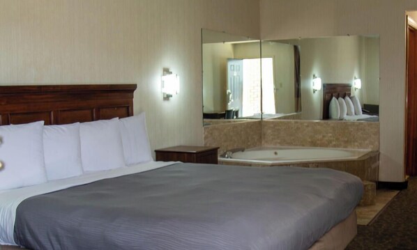 Iron/ironing board, free WiFi, alarm clocks - Brentwood Inn & Suites (Glen Allen)