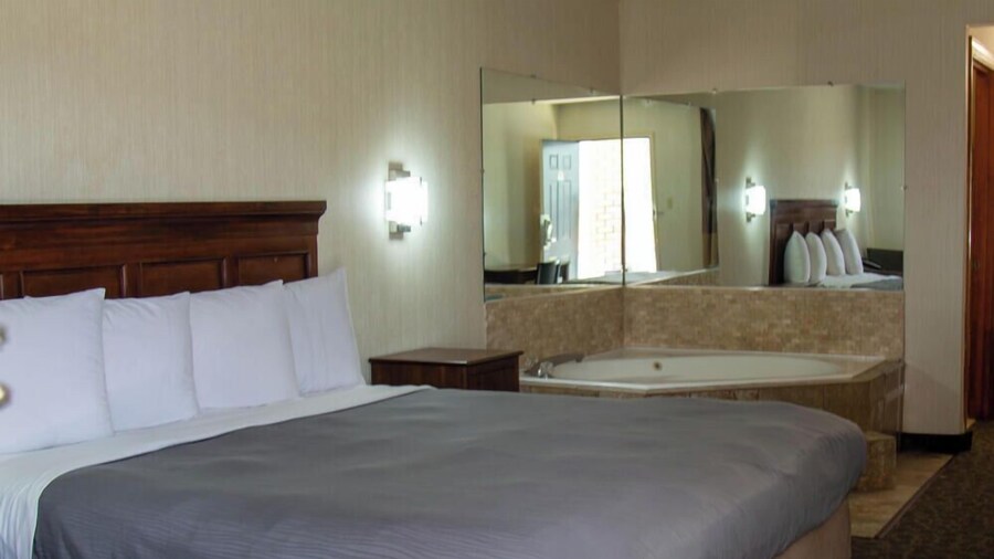 Brentwood Inn & Suites