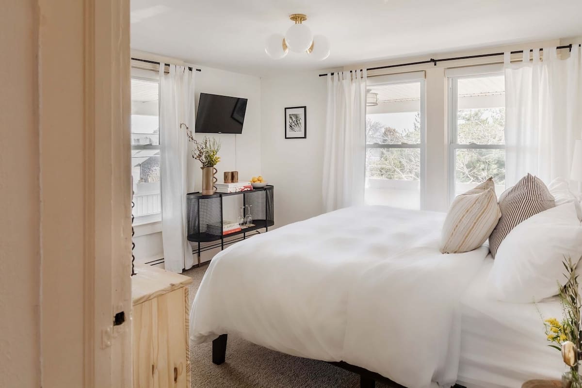 Chambre Deluxe, 1 trĂšs grand lit