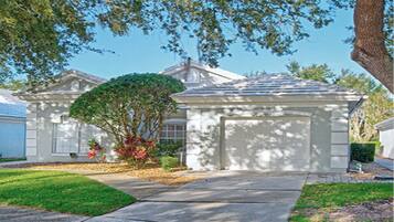 Family House, 3 Bedrooms, Non Smoking, Resort View | Terrace/patio