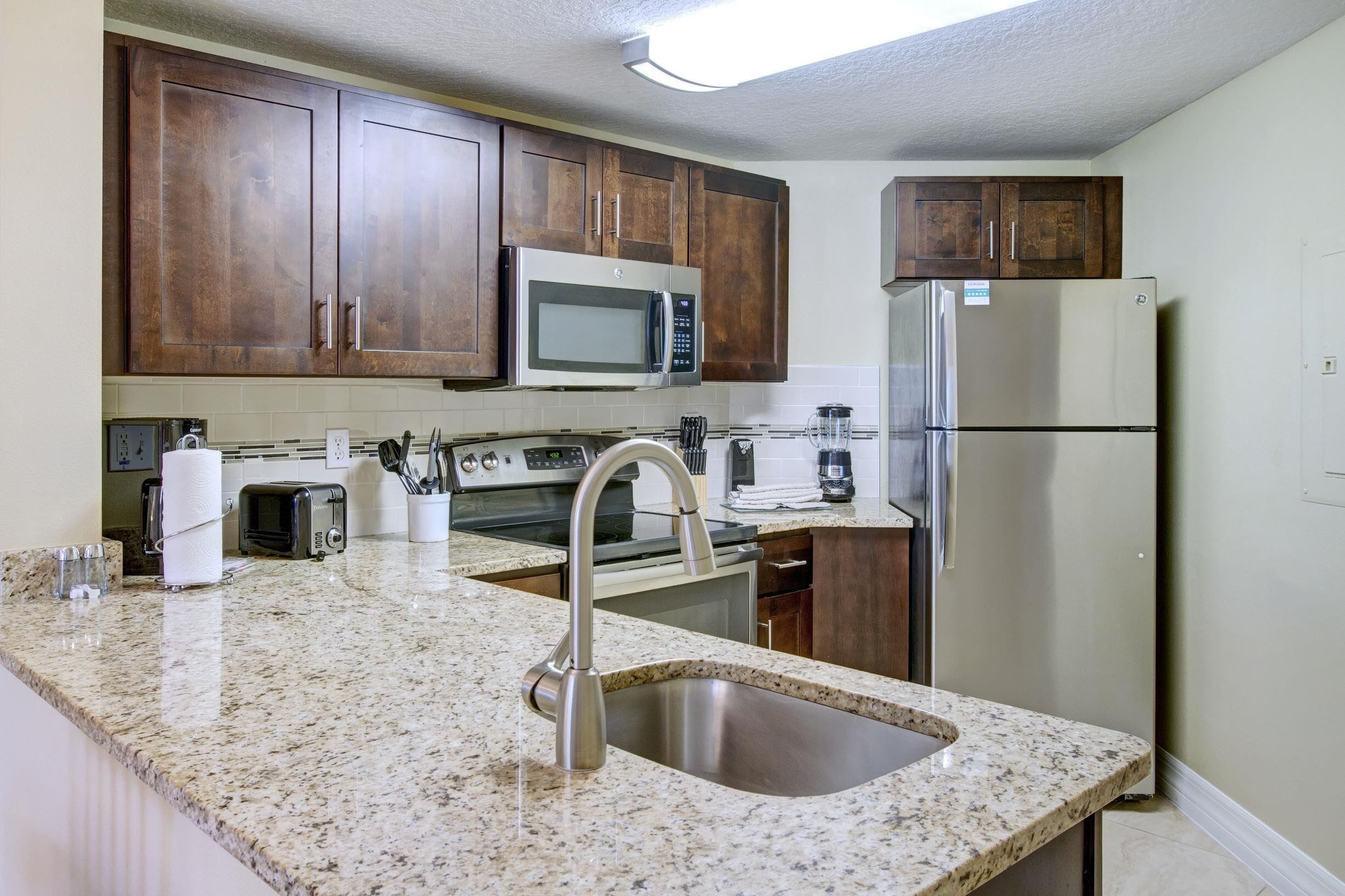 Condo, 1 Bedroom | Private kitchenette | Full-sized fridge, microwave, oven, stovetop