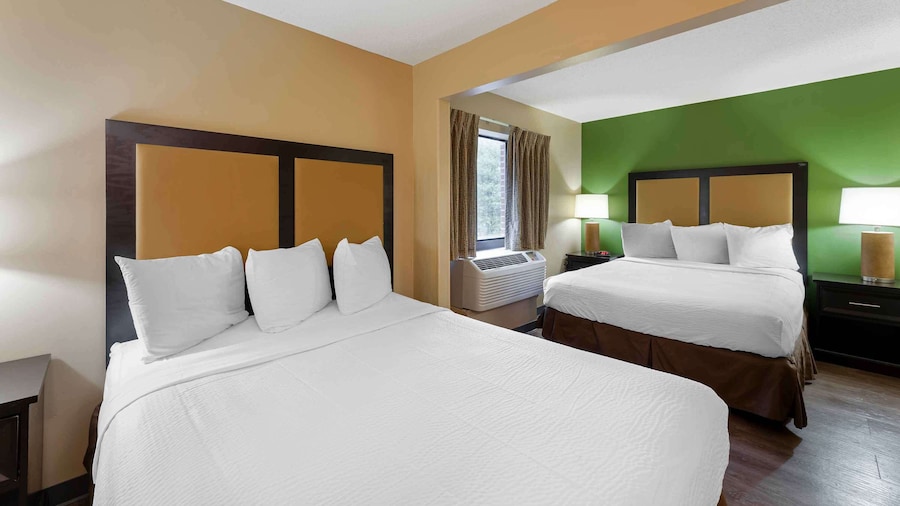 Extended Stay America Suites Cleveland Westlake