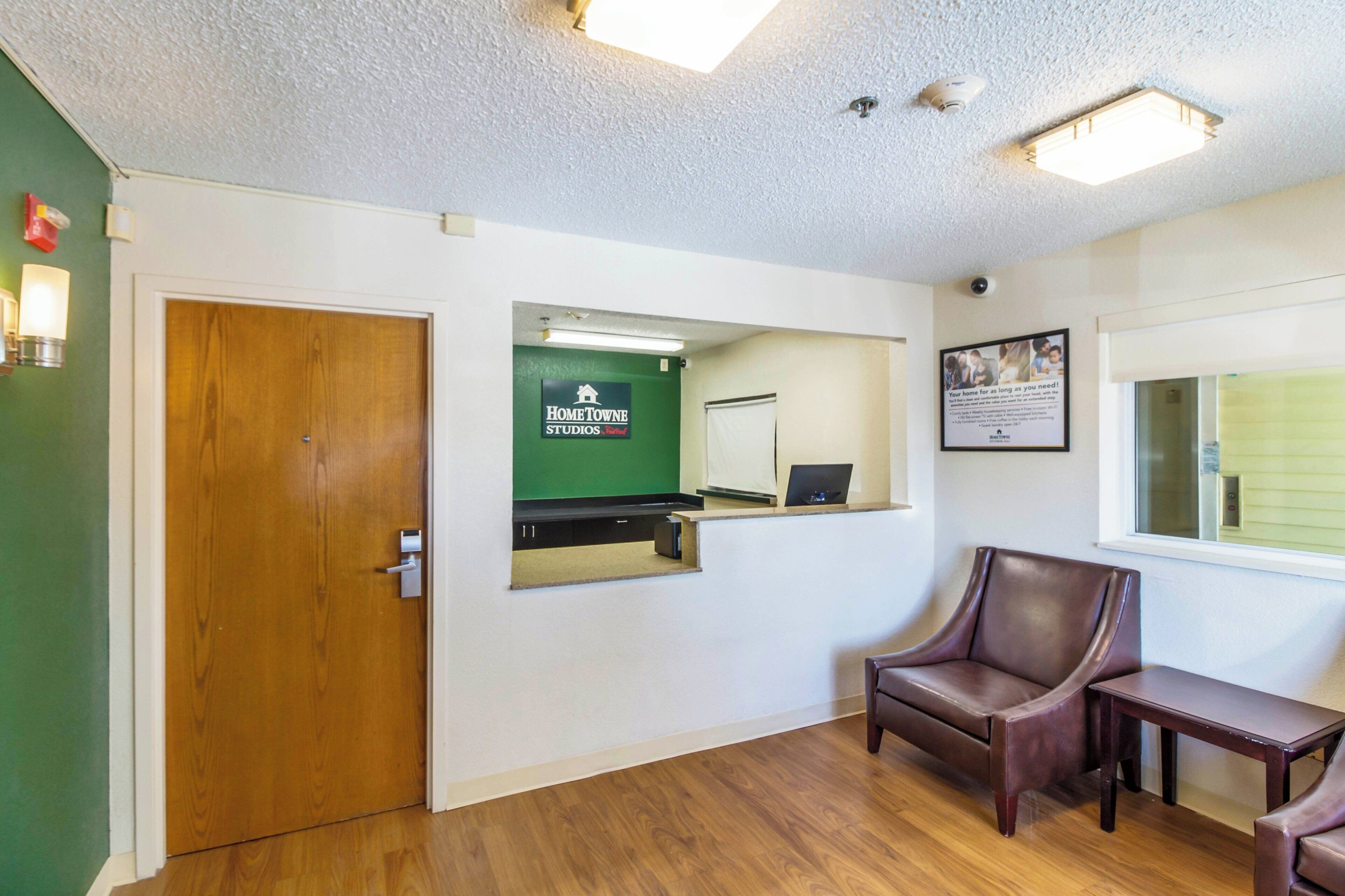 Lobby-Lounge