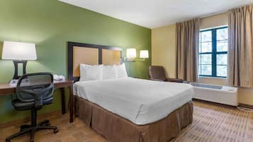 Studio, 1 queensize-seng, ikke-røyk | Skrivebord, skrivebord for bærbar PC og strykejern/-brett