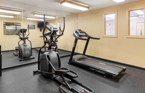 Fitness facility - Extended Stay America Select Suites - Raleigh - Cary - Regency Parkway S (Cary)