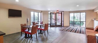 Extended Stay America Select Suites - Raleigh - Cary - Regency Parkway S