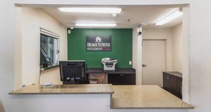 HomeTowne Studios by Red Roof Houston - Northwest