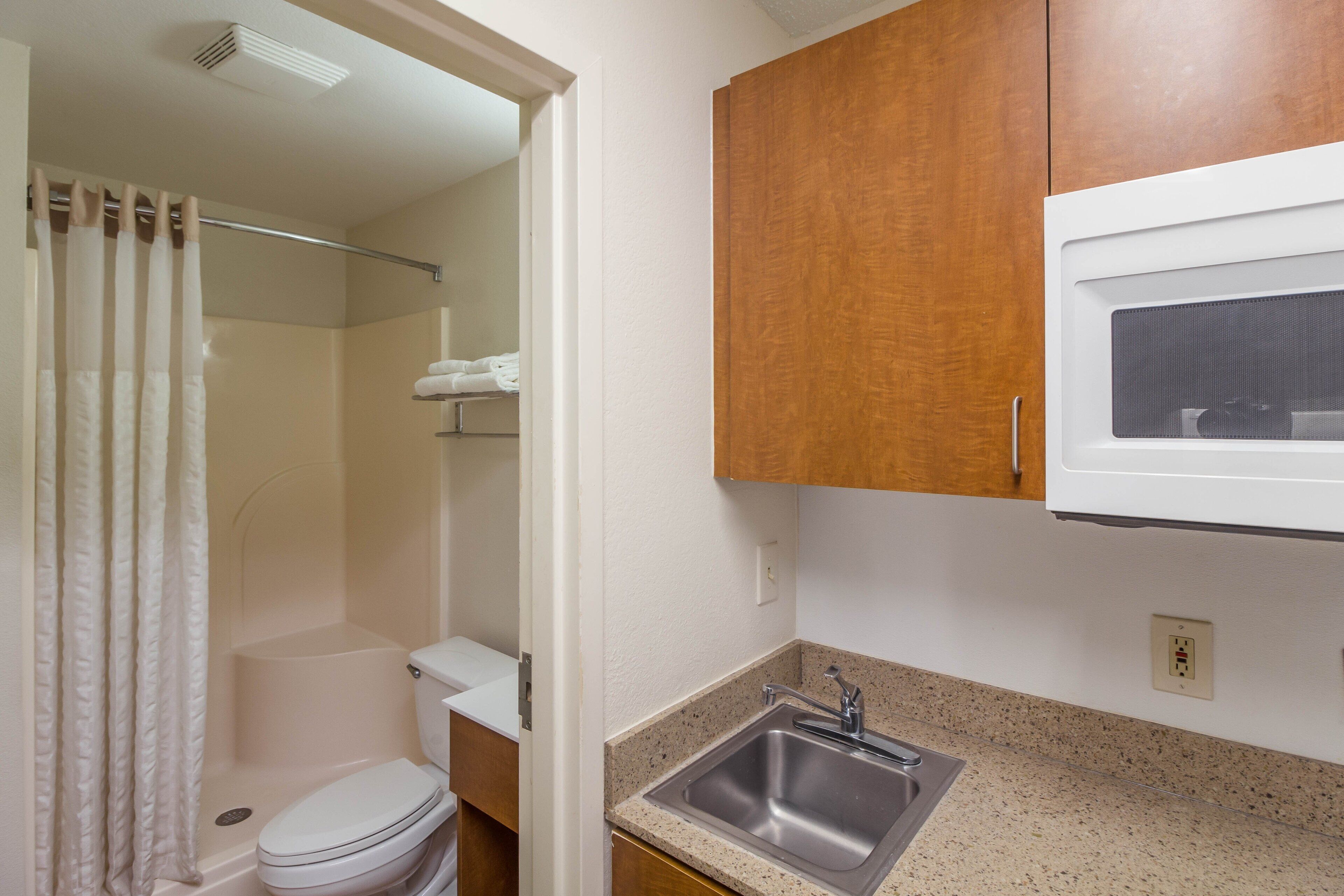 Foto - HomeTowne Studios by Red Roof Houston - Northwest