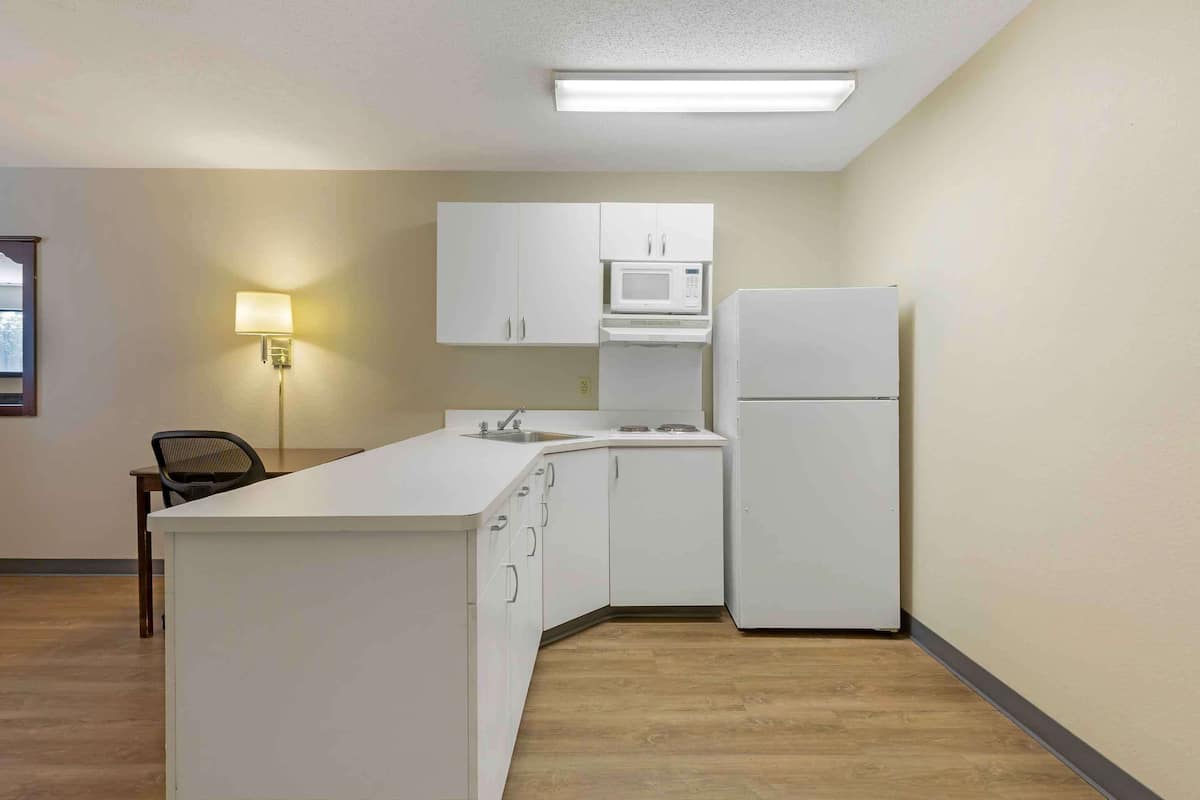 fridge, microwave, stovetop