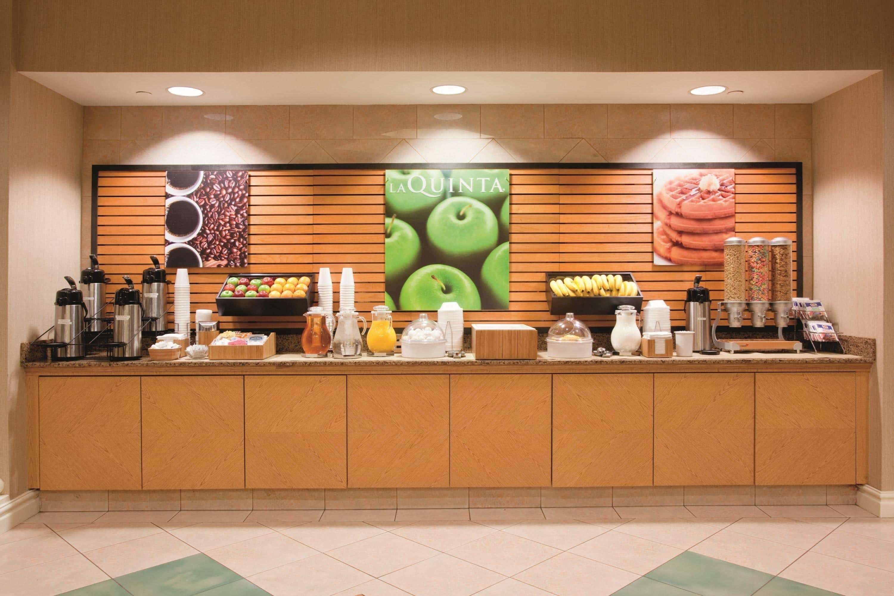 Petit déjeuner continental compris tous les jours