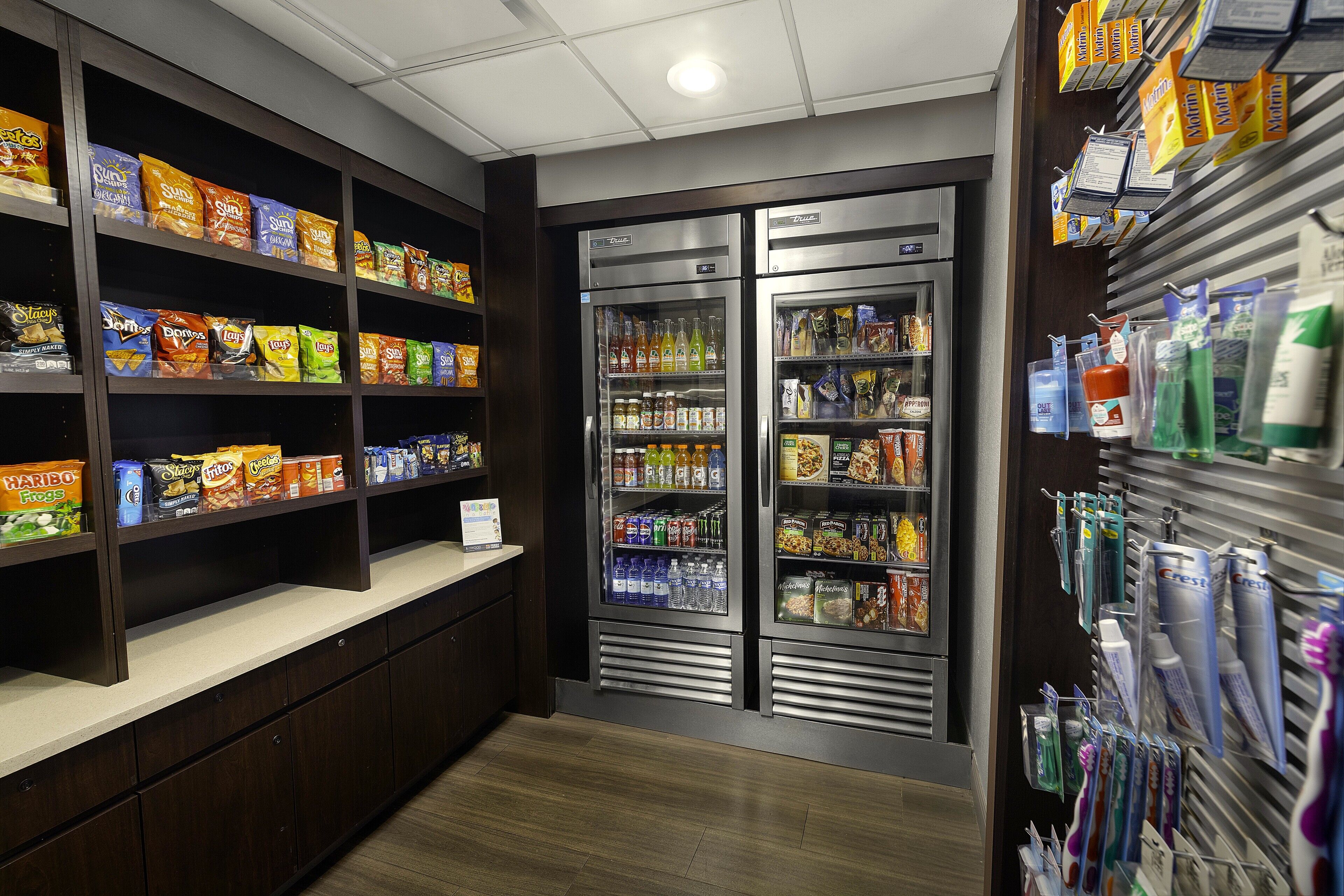 Photo - La Quinta Inn & Suites by Wyndham Miami Airport West