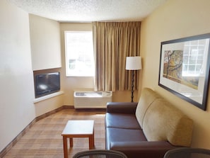 Suite, 1 Queen Bed with Sofa bed, Non Smoking | Desk, iron/ironing board, free WiFi