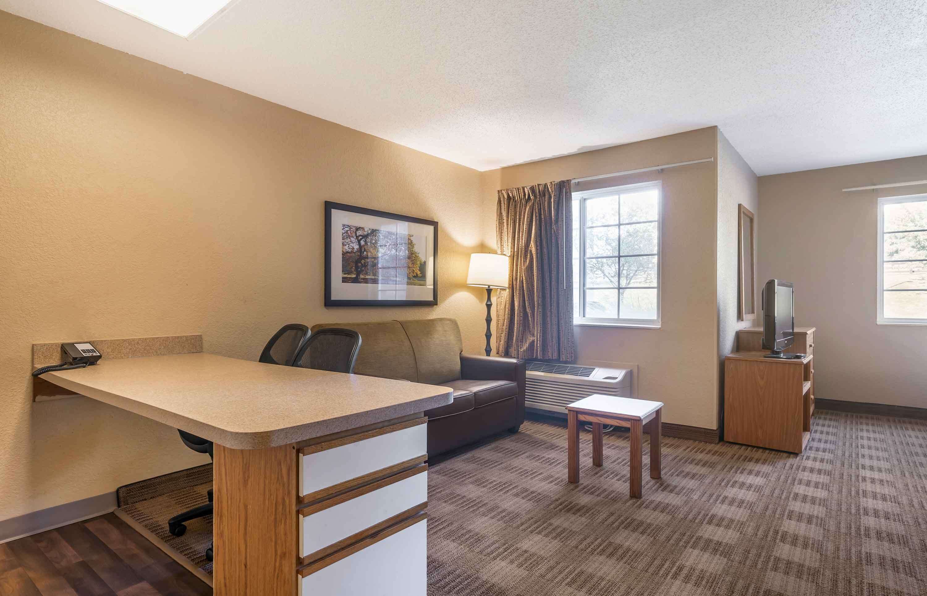 Photo - Extended Stay America Suites - Louisville - Alliant Avenue