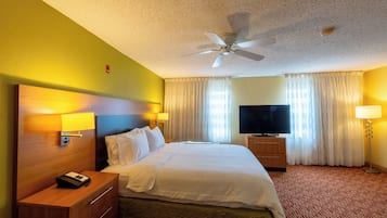 Studio Suite, 1 King Bed | In-room safe, desk, iron/ironing board, free cribs/infant beds