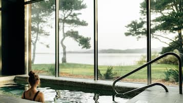 Behandlungsräume für Paare, Sauna, Whirlpool, Dampfbad