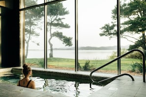 Couples treatment room(s), sauna, hot tub, steam room, body treatments - Salishan Coastal Lodge (Gleneden Beach)