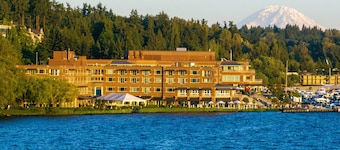 Woodmark Hotel and Still Spa