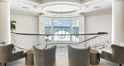 The Woodmark Hotel & Still Spa on Lake Washington