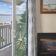 Cannery Row Inn