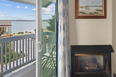 Cannery Row Inn