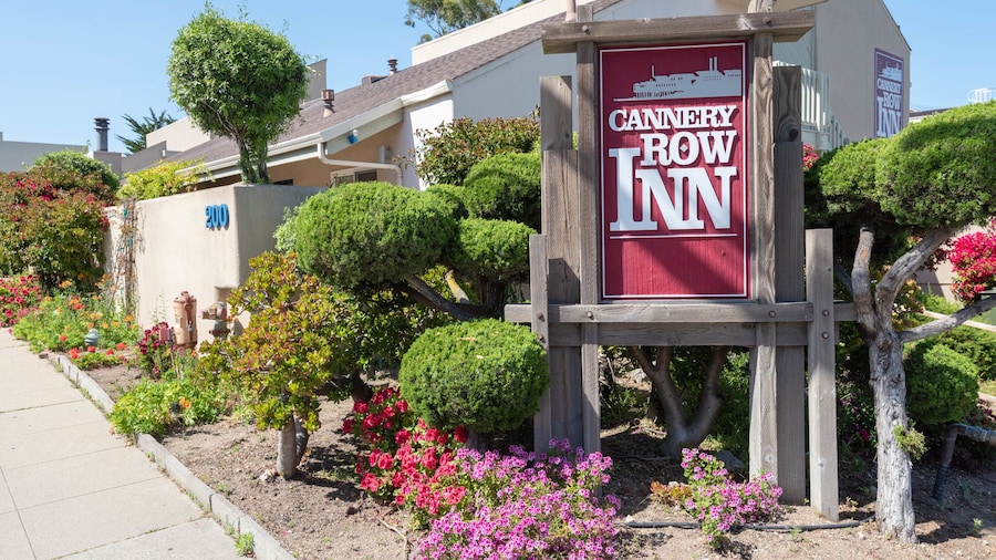 Cannery Row Inn
