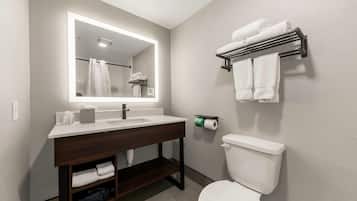 1 bedroom, in-room safe, desk, blackout drapes