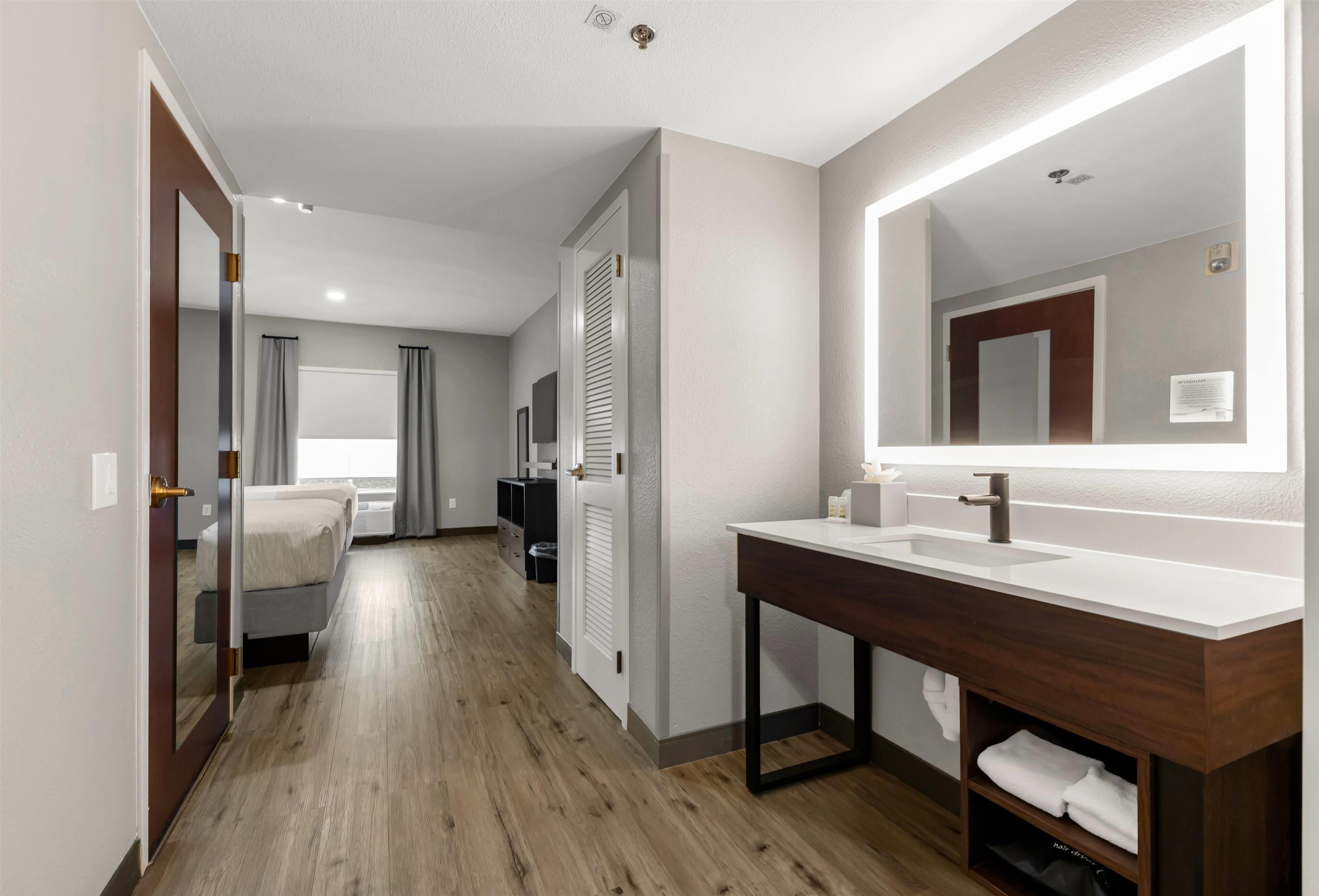 1 chambre, coffres-forts dans les chambres, bureau, rideaux occultants