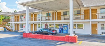 Economy Inn By OYO Ashburn
