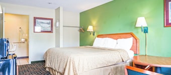 Economy Inn By OYO Ashburn