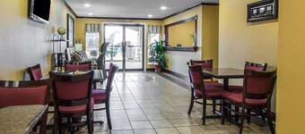 Econo Lodge Defuniak Springs I-10