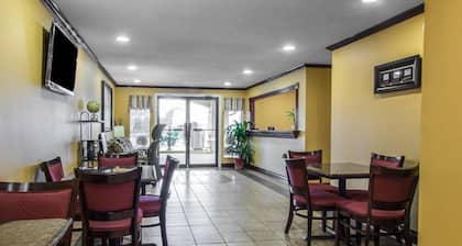 Econo Lodge Defuniak Springs I-10