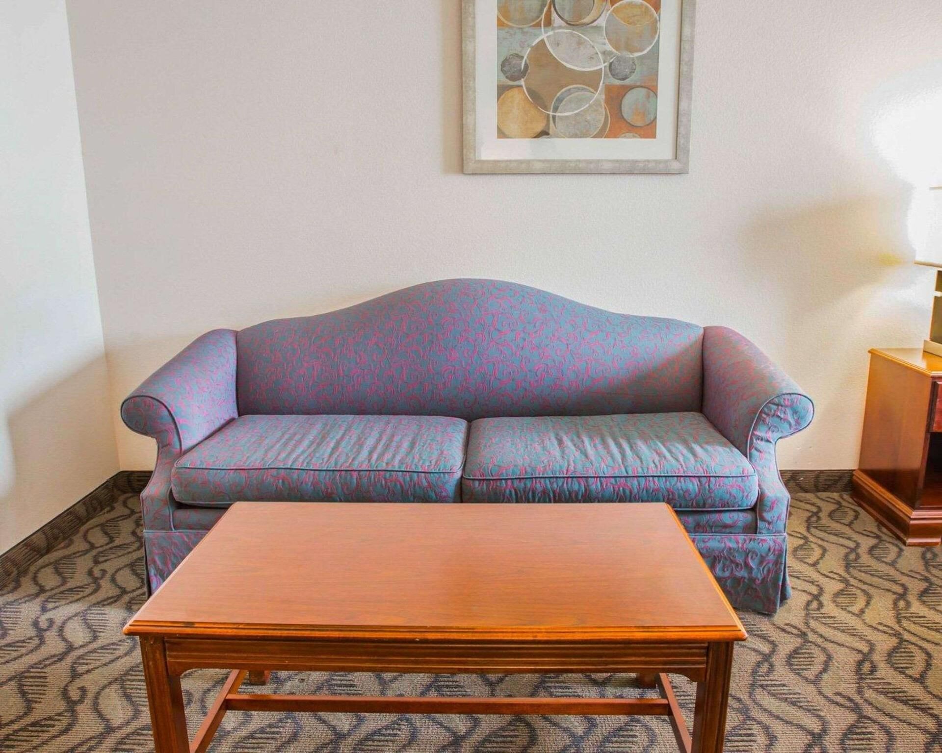 Área de estar | TV 32 polegadas com canais a cabo