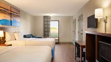 Een strijkplank/strijkijzer, gratis babybedden, gratis wifi, beddengoed