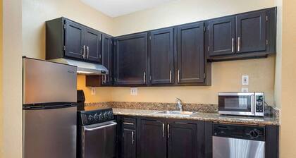 Extended Stay America Suites Atlanta Norcross Peachtree Corn