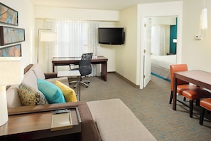 In-room safe, desk, iron/ironing board, free cots/infant beds
