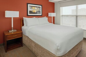 Suite, 1 Bedroom, Non Smoking | 1 bedroom, pillow-top beds, desk, laptop workspace