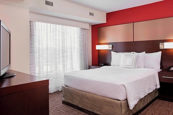 In-room safe, desk, laptop workspace, blackout drapes
